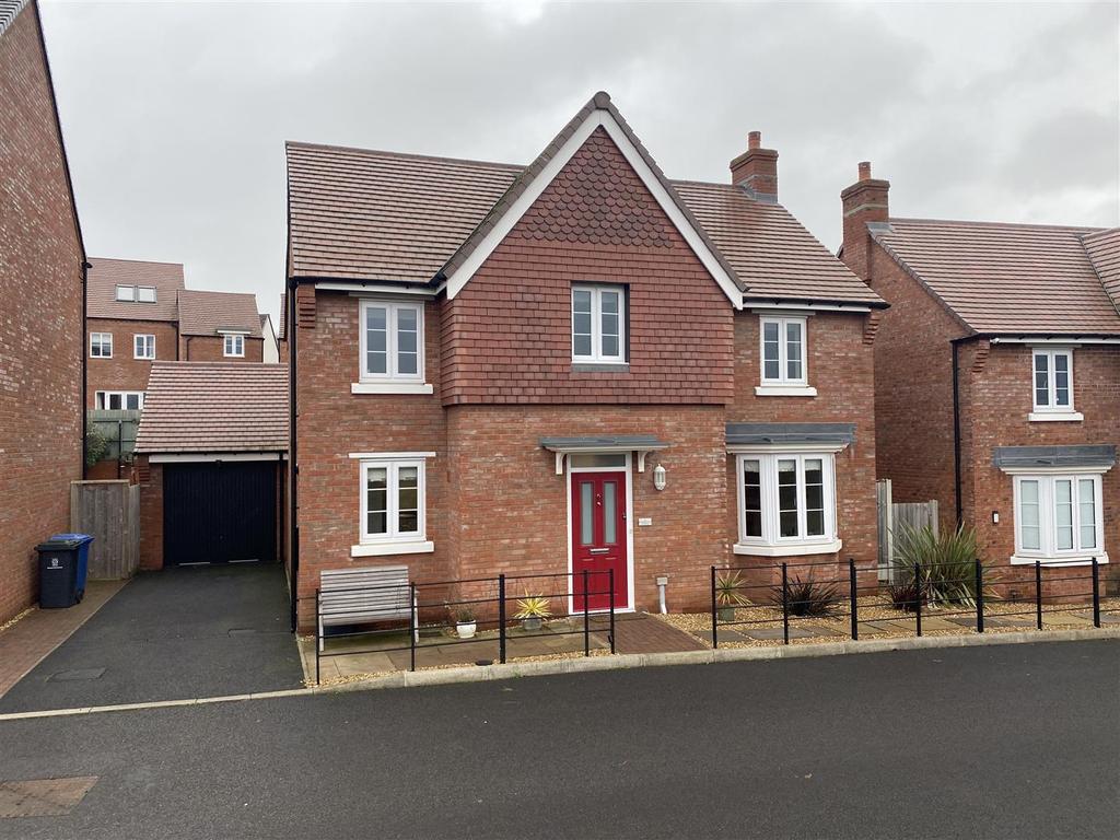 Wedgwood Park Barlaston 4 bed detached house £465,000