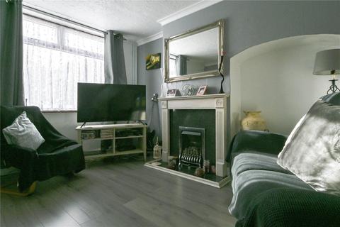3 bedroom semi-detached house for sale - The Oval, Smethwick, West Midlands, B67