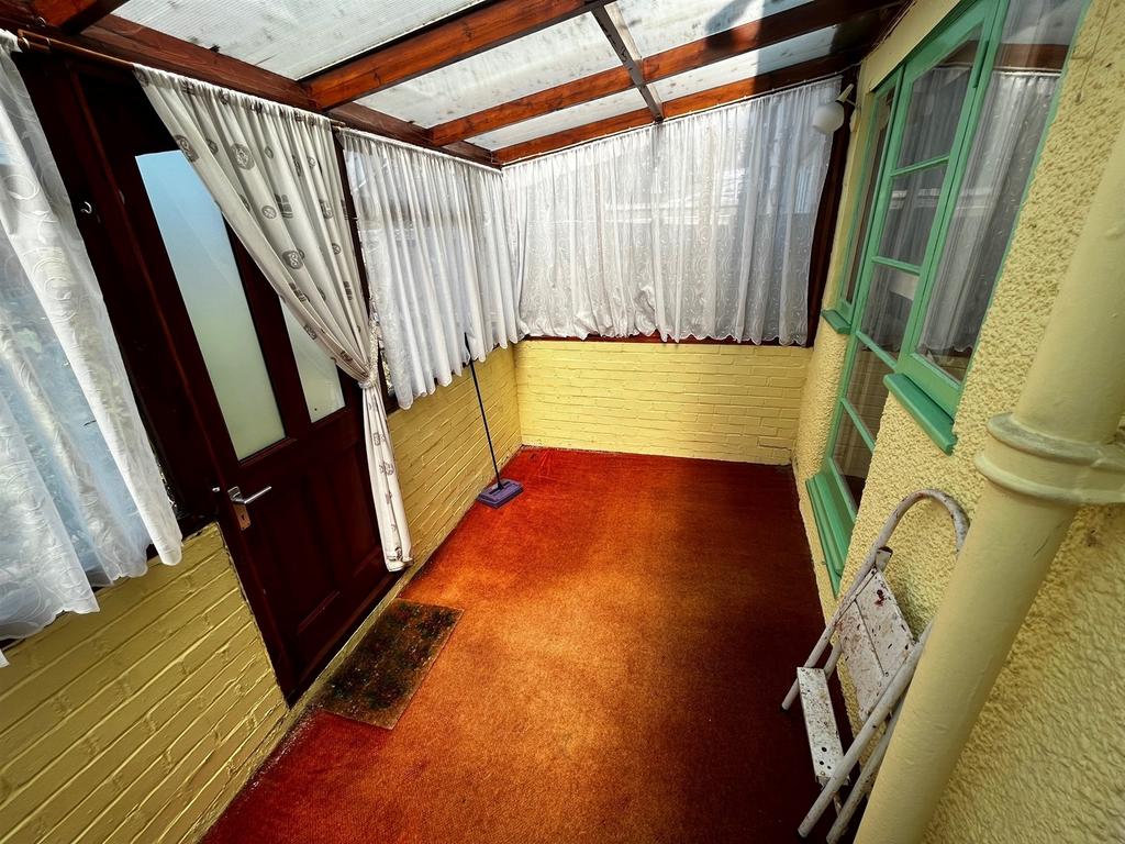 Lean-To