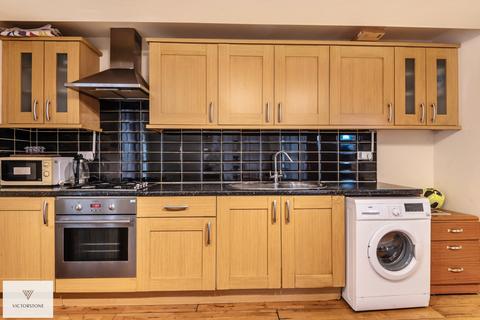 1 bedroom apartment to rent, St. Leonards Street, Bow, London E3