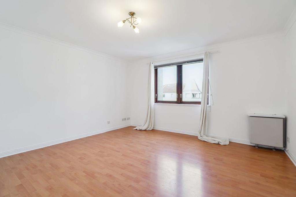 West Bryson Road, Flat 9, Polwarth, Edinburgh, EH11 1BQ 1 bed apartment