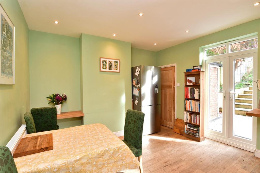 Dudley Road, Hollingdean, Brighton, East Sussex 3 bed end of terrace house for sale £550,000