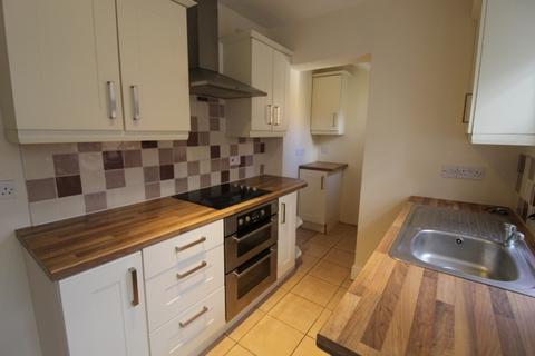 2 bedroom terraced house to rent, Hervey Street, Ipswich, IP4