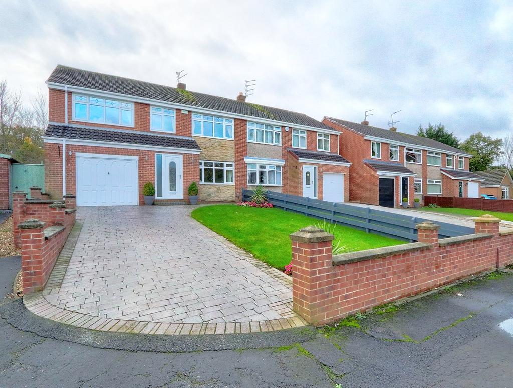 Guildford Road, Normanby, TS6 4 bed semidetached house £225,000