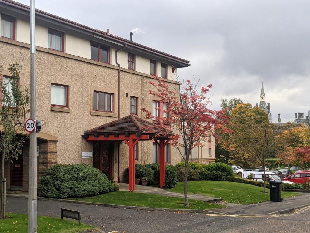 North Werber Place, Fettes, Edinburgh, EH4 1 bed flat £925 pcm (£213 pw)