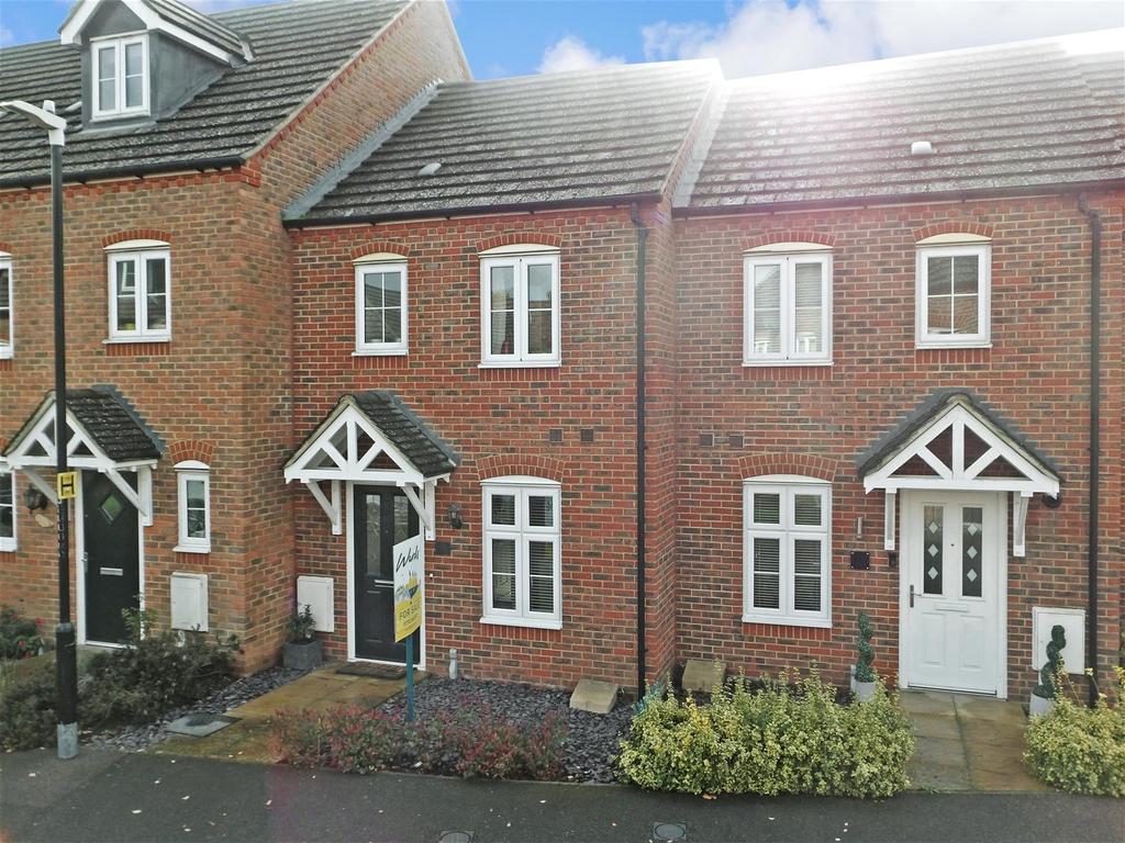 Brampton Field, Ditton, Aylesford, Kent 2 bed terraced house £325,000