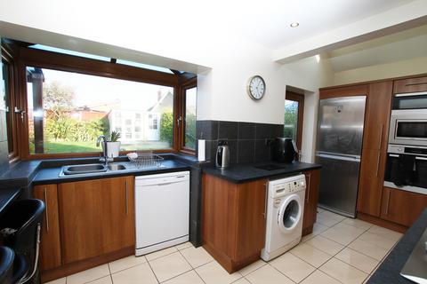 34 Beaufort Drive, Barton Seagrave, Kettering, NN15 6SF
