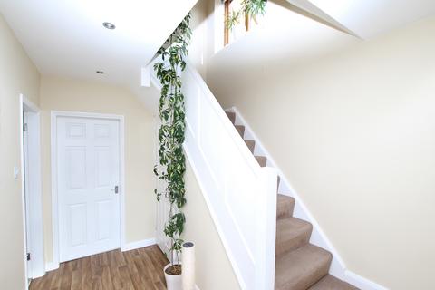 34 Beaufort Drive, Barton Seagrave, Kettering, NN15 6SF