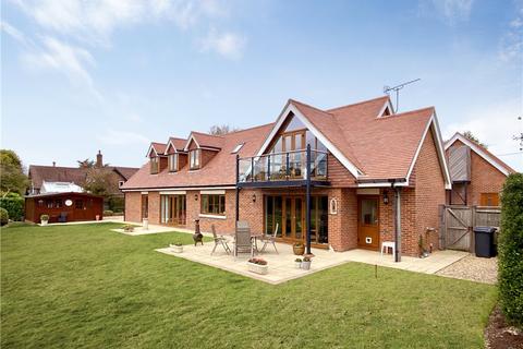 4 bedroom detached house for sale, Belbins, Romsey, Hampshire