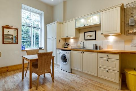 0/1, 3 Doune Quadrant, Glasgow, G20 6DN