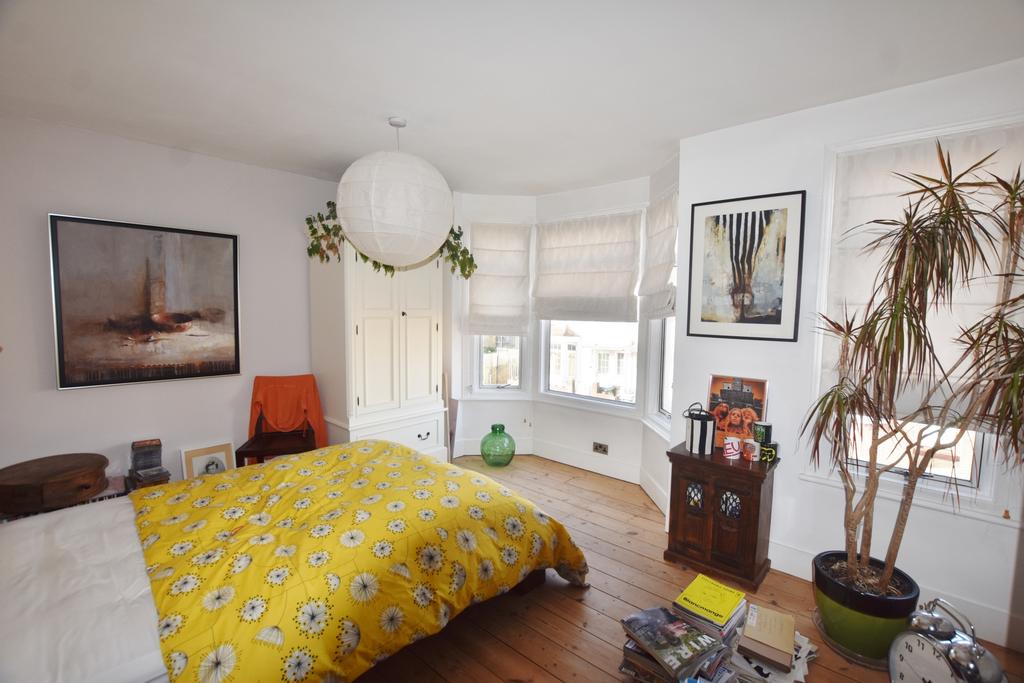 Parkgate Road, North Watford, WD24 3 bed terraced house £429,950