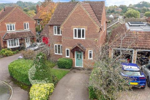 3 bedroom detached house for sale, Mount Pleasant Close, Lyminge, Folkestone, Kent