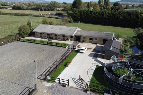 Plot for sale, Fiddington - Equestrian centre for sale - Abbey Dressage, Tewkesbury, Gloucestershire, GL20