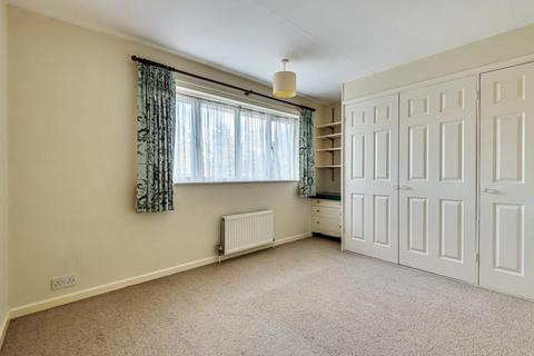 4 bedroom semi-detached house for sale - Kidlington,  Oxfordshire,  OX5