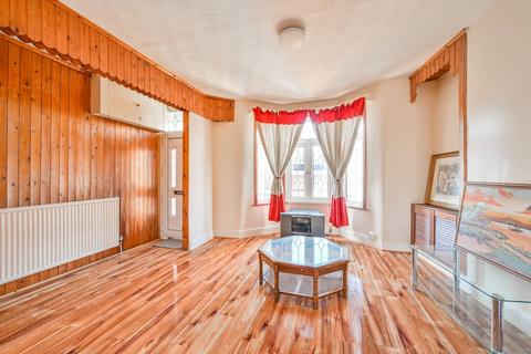 8 Torrens Road, London, E15 4NA