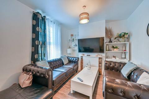 50 Wellington Road, Forest Gate, London, E7 9BU