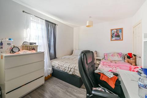 50 Wellington Road, Forest Gate, London, E7 9BU