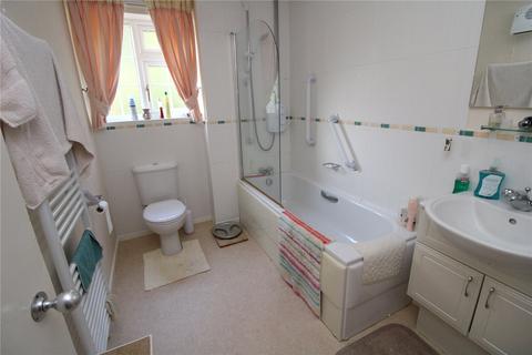 18 Carlton Gate, Broome Manor, Swindon, SN3 1NF