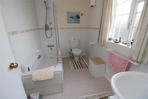 18 Carlton Gate, Broome Manor, Swindon, SN3 1NF