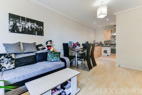1 bedroom flat for sale, Trentham Court, Victoria Road, North Acton
