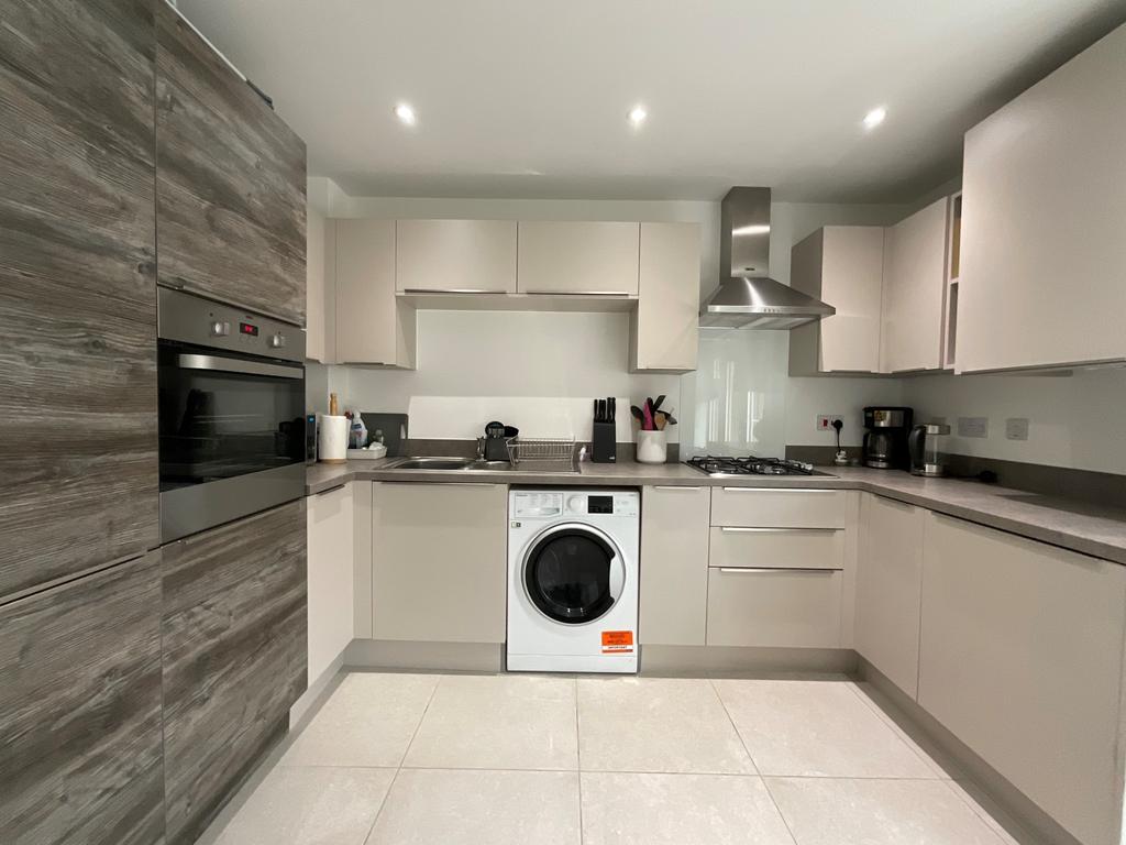 8 Rumsney - Kitchen