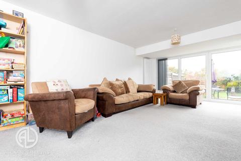 4 Chaomans, Letchworth Garden City, SG6 3UB