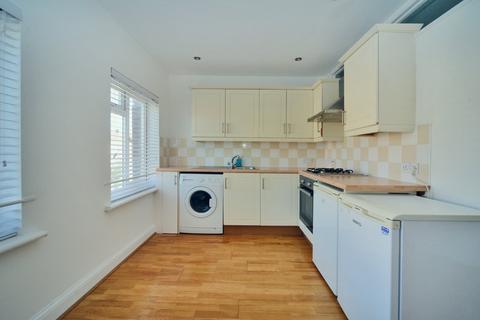 2 bedroom maisonette for sale, Stoneleigh Broadway, Epsom, Surrey, KT17