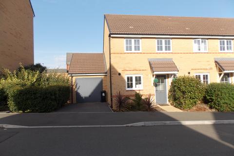 3 bedroom semi-detached house to rent, Linnet Way, Keynsham BS31