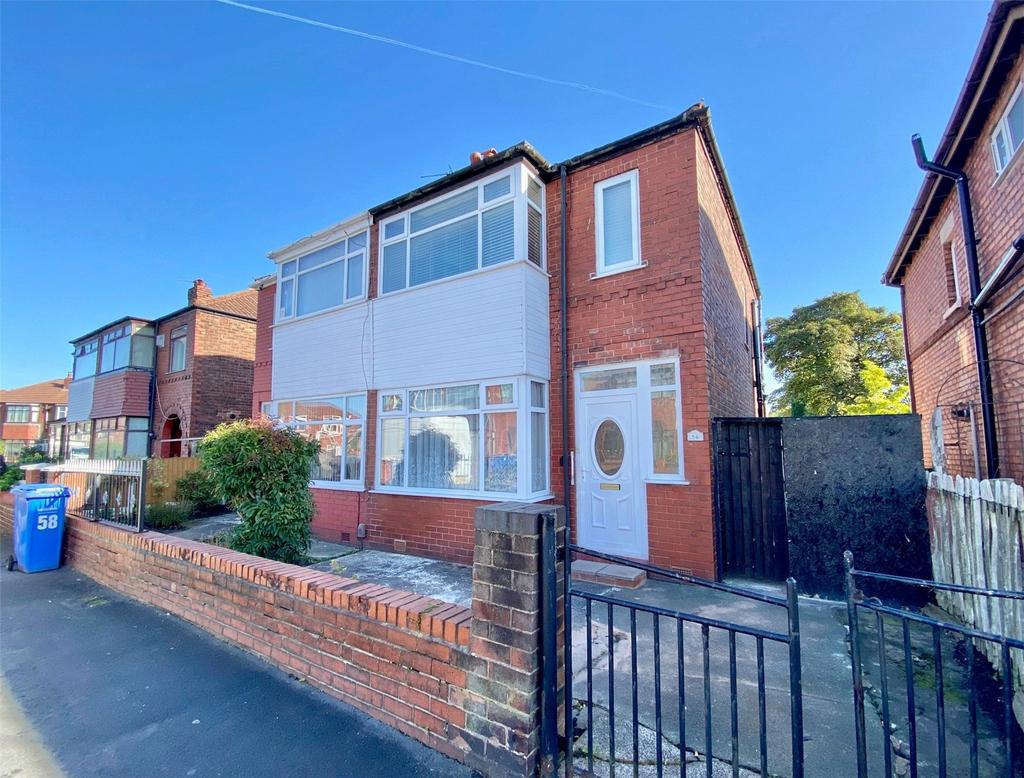 Lindfield Road, Reddish, Stockport, SK5 2 bed semidetached house £180,000