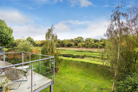 3 Eden View, Edenbridge, TN8 5FE