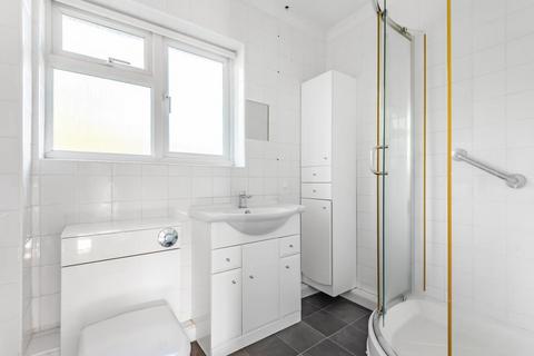 10 Temple Close, London, N3 3SB