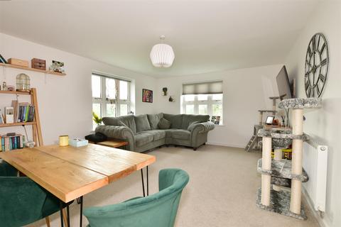 7 Bramley Vale, Cranleigh, GU6 7FY