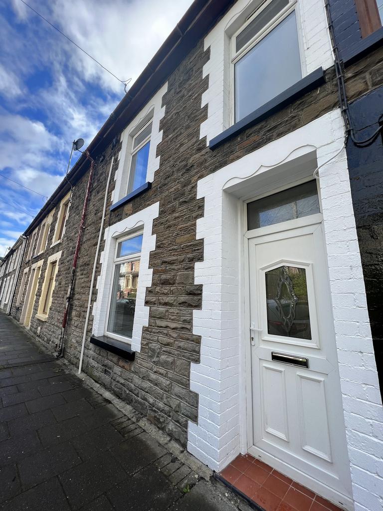 Conway Road, Treorchy, Rhondda Cynon Taff. CF42 6UR 2 bed terraced