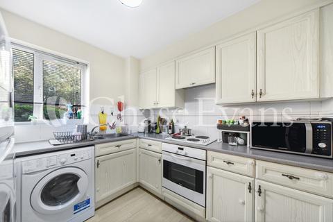 140 Langbourne Place, London, E14 3WW