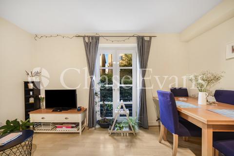 140 Langbourne Place, London, E14 3WW