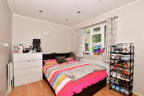 21 Colescroft Hill, Purley, CR8 4BB