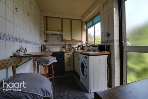 2 Aconbury Road, Dagenham, RM9 4RD