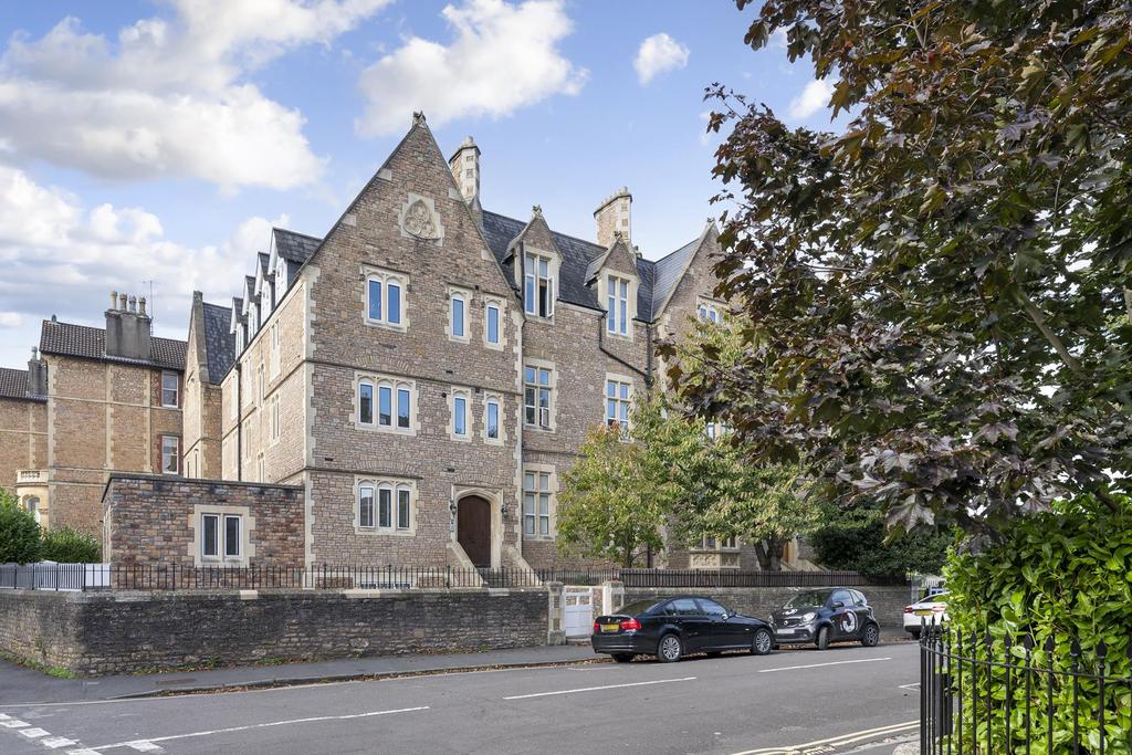 Wiseman Apartments, College Fields, BS8 2 bed flat £1,495 pcm (£345 pw)