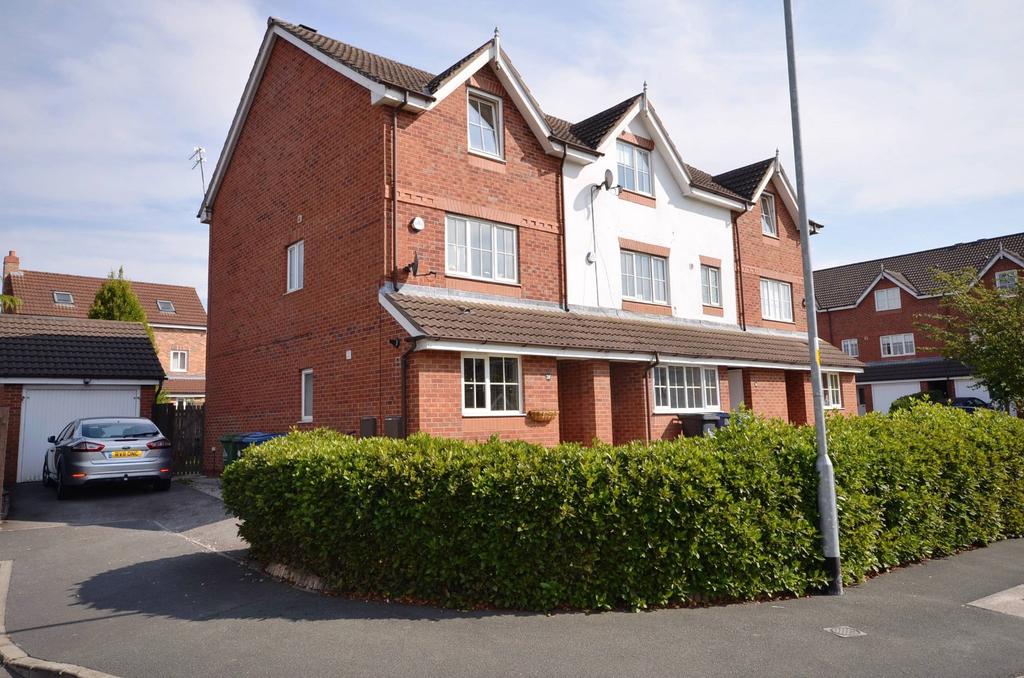 Brackenwood Drive,Widnes,WA8 8GE 3 bed townhouse £995 pcm (£230 pw)