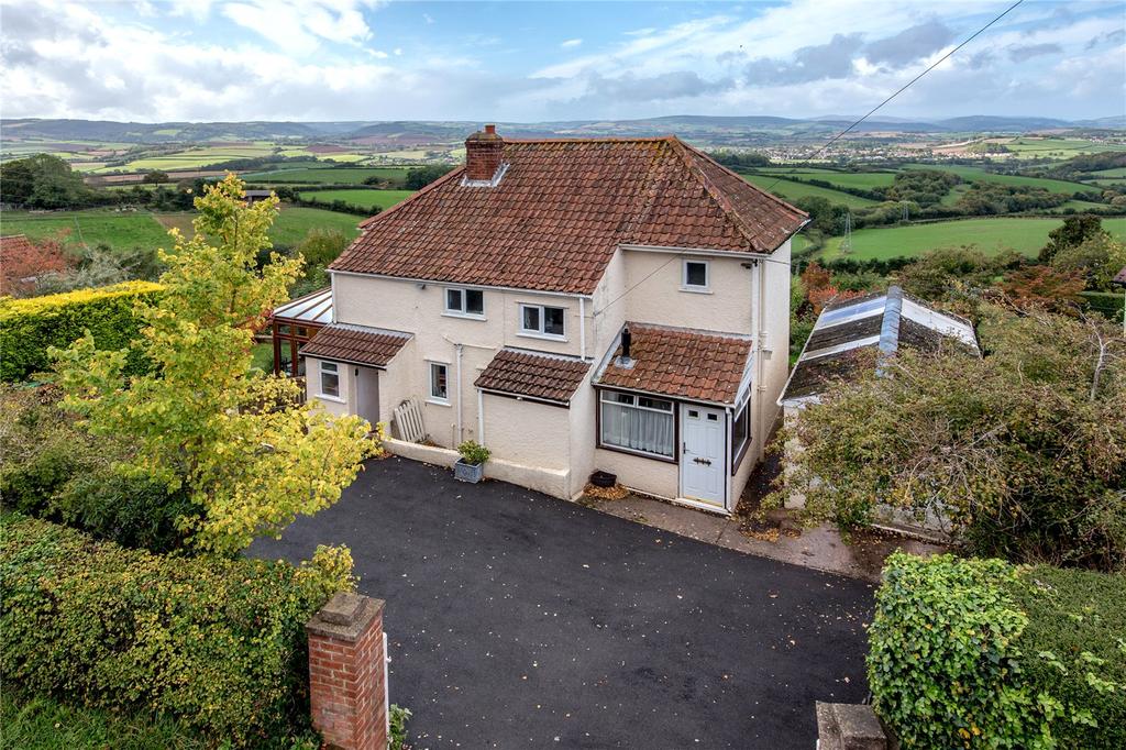 West Quantoxhead, Taunton, TA4 4 bed detached house for sale £500,000
