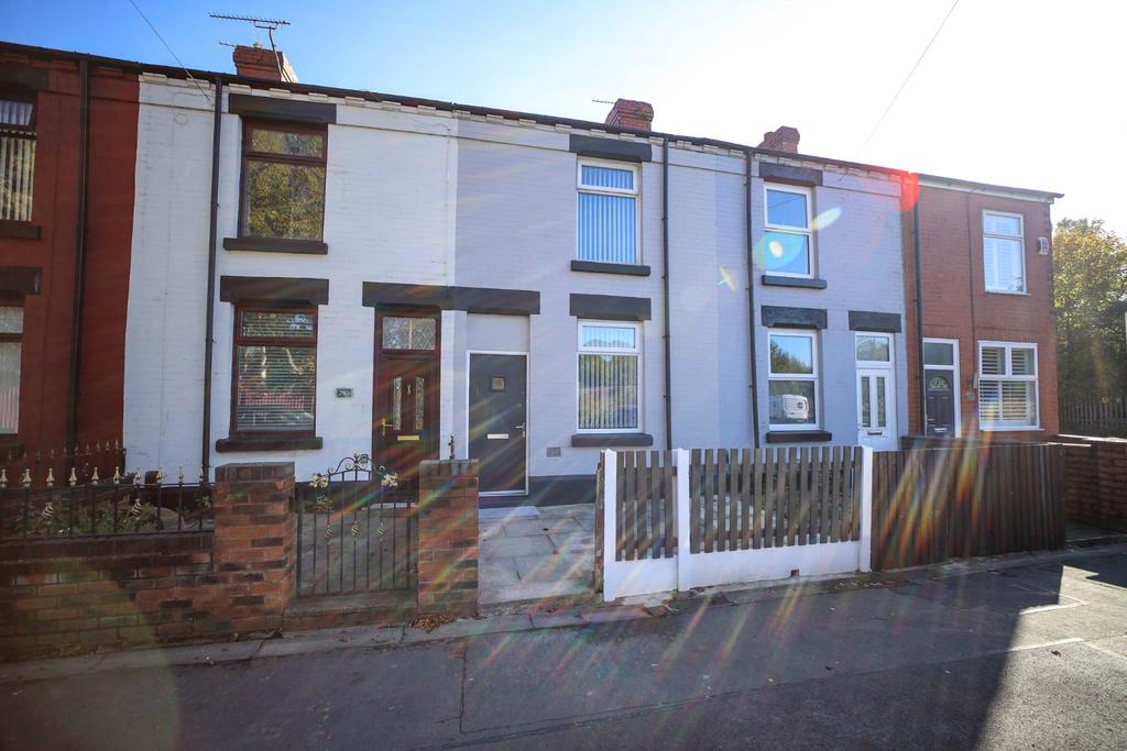 Berrys Lane, St. Helens, Merseyside, WA9 2 bed terraced house £675