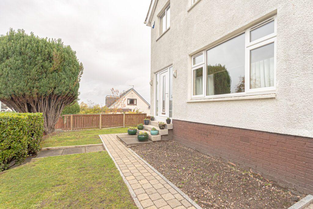 Priory Road, Linlithgow, EH49 3 bed detached house £333,000
