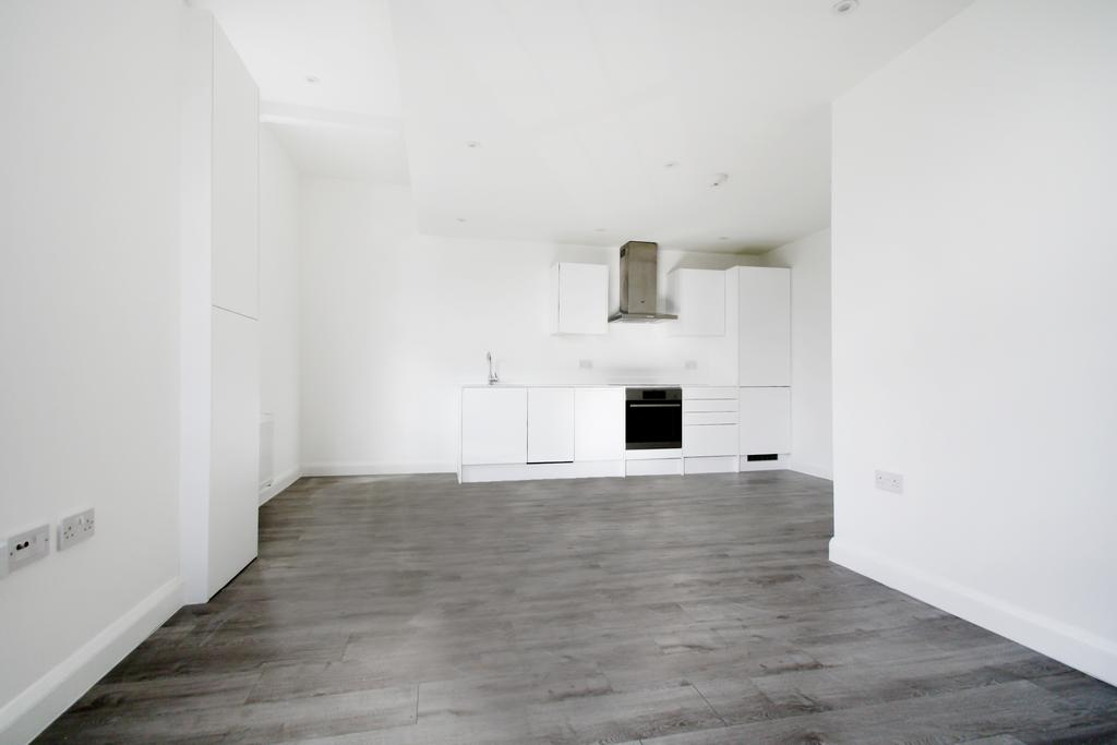 Shenley Road, Borehamwood WD6 1AA 2 bed apartment for sale £350,000