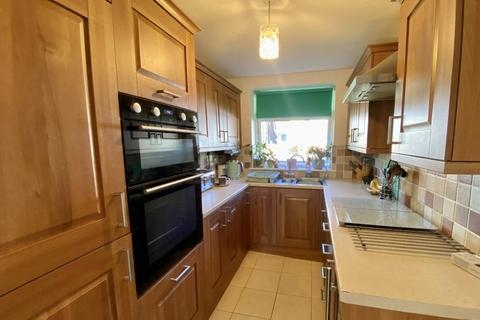 19 Atherstone Close, Shirley, Solihull, B90 1AU