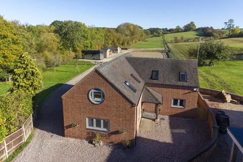Middlebeck House Duffield Lane, Newborough, Burton-on-trent, DE13 8SH