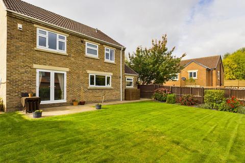 4 bedroom detached house for sale - Whinchat Tail, Guisborough