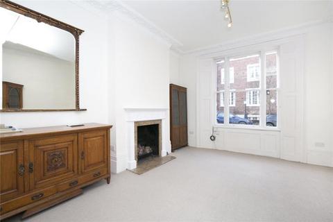 3 bedroom terraced house to rent - Florence Street, London