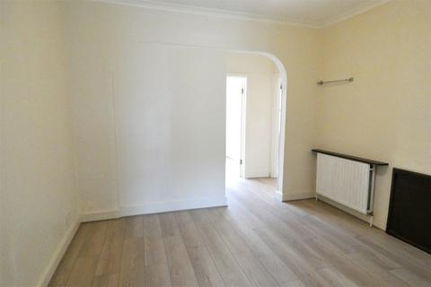 5 Gordon Road, Hounslow, TW3 1XP