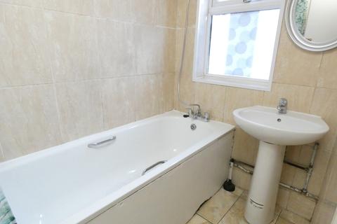 5 Gordon Road, Hounslow, TW3 1XP