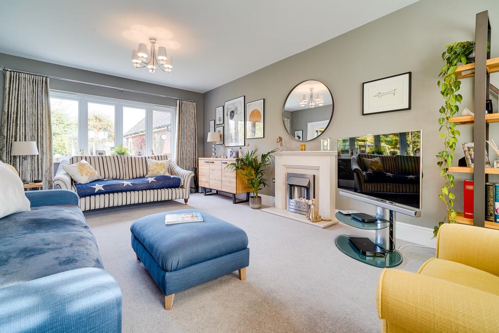 Ivy Lane, Royston 4 bed detached house for sale £875,000